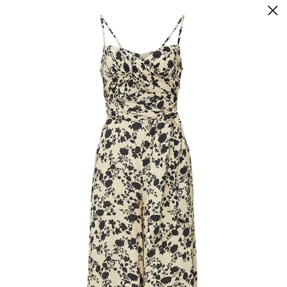 Fame & Partners “The London Jumpsuit” floral crepe material with pockets - Picture 5 of 13